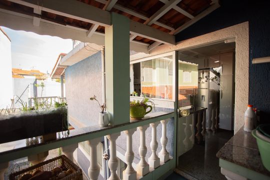 Área de Serviço de casa à venda com 4 quartos, 660m² em Santa Teresinha, São Paulo