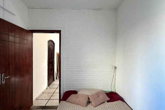 Quarto de apartamento à venda com 2 quartos, 51m² em Copacabana, Rio de Janeiro