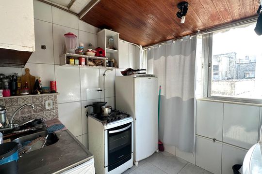Cozinha de apartamento à venda com 2 quartos, 51m² em Copacabana, Rio de Janeiro