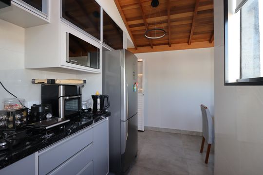Cozinha de apartamento à venda com 2 quartos, 100m² em Parque Novo Oratório, Santo André