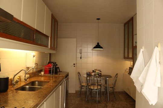 Cozinha de apartamento para alugar com 2 quartos, 190m² em Perdizes, São Paulo