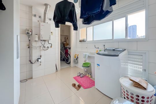 Área de Serviço de apartamento à venda com 4 quartos, 247m² em Vila Mariana, São Paulo