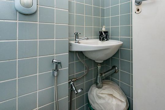 Banheiro de serviço de apartamento à venda com 4 quartos, 140m² em Buritis, Belo Horizonte