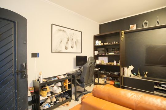Sala de casa à venda com 2 quartos, 160m² em Chácara Seis de Outubro, São Paulo