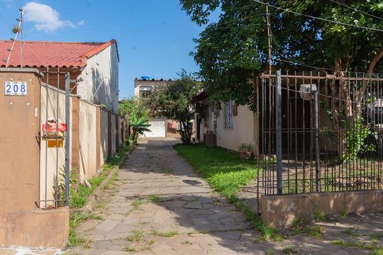 Fachada de apartamento para alugar com 2 quartos, 88m² em Rio Branco, Canoas