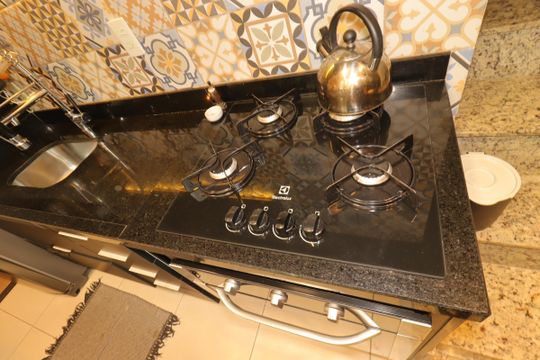 Cozinha - Cooktop de apartamento à venda com 2 quartos, 90m² em Jardim das Maravilhas, Santo André