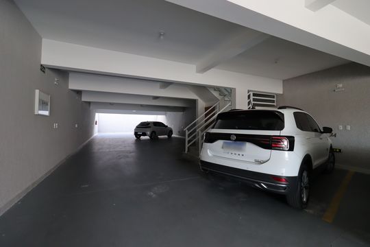 Garagem de apartamento à venda com 2 quartos, 100m² em Vila Sao Pedro, Santo André