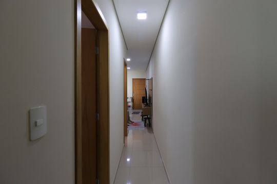 Corredor de apartamento à venda com 2 quartos, 100m² em Vila Sao Pedro, Santo André