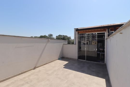 Quintal de apartamento à venda com 2 quartos, 100m² em Vila Sao Pedro, Santo André