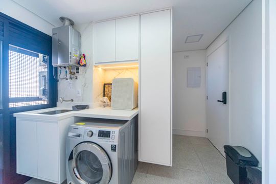 Área de Serviço de apartamento à venda com 3 quartos, 125m² em Vila Santa Teresa, Santo André