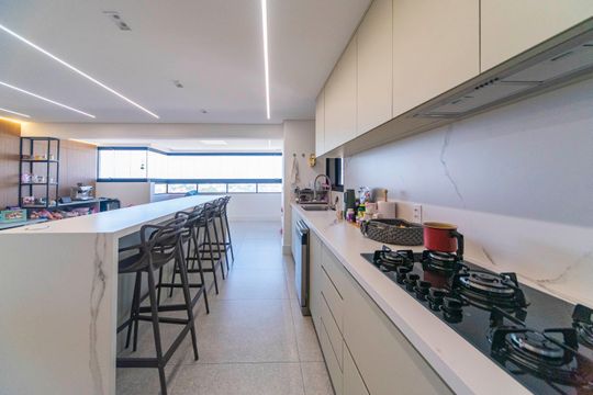 Cozinha de apartamento à venda com 3 quartos, 125m² em Vila Santa Teresa, Santo André
