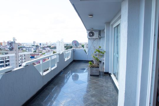 Sacada de apartamento à venda com 4 quartos, 277m² em Marechal Rondon, Canoas