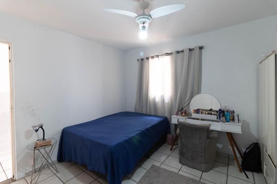 Quarto 2 de casa à venda com 2 quartos, 130m² em Jardim Maria Estela, São Paulo