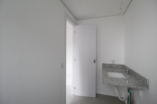 Banheiro da Suíte 1 de apartamento à venda com 2 quartos, 70m² em Moinhos de Vento, Porto Alegre