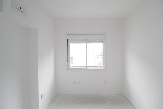 Suíte 1 de apartamento à venda com 2 quartos, 70m² em Moinhos de Vento, Porto Alegre
