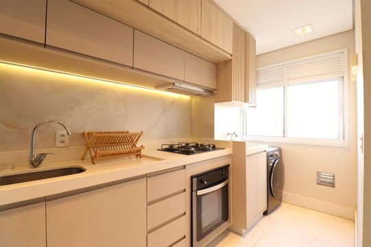 Cozinha de apartamento para alugar com 1 quarto, 31m² em Água Branca, São Paulo
