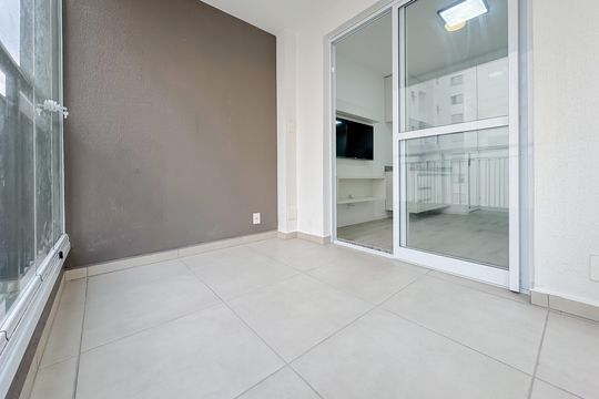 Varanda de kitnet/studio para alugar com 1 quarto, 34m² em Vila Mariana, São Paulo