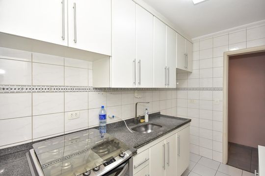 Cozinha de apartamento à venda com 3 quartos, 71m² em Vila Andrade, São Paulo