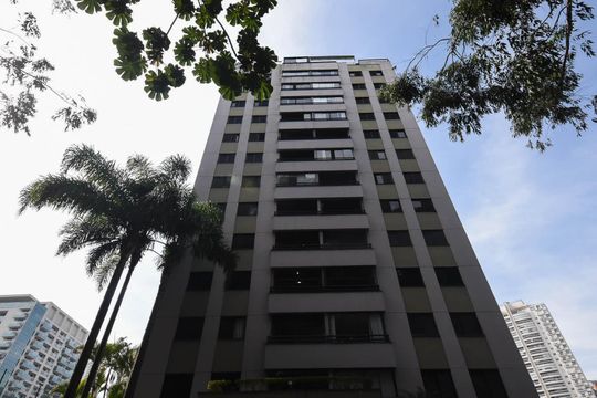 Fachada de apartamento à venda com 3 quartos, 71m² em Vila Andrade, São Paulo