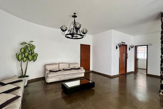 Hall de entrada de apartamento para alugar com 4 quartos, 264m² em Paraíso, São Paulo