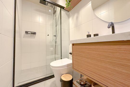 Banheiro Social de kitnet/studio à venda com 1 quarto, 27m² em Barra Funda, São Paulo