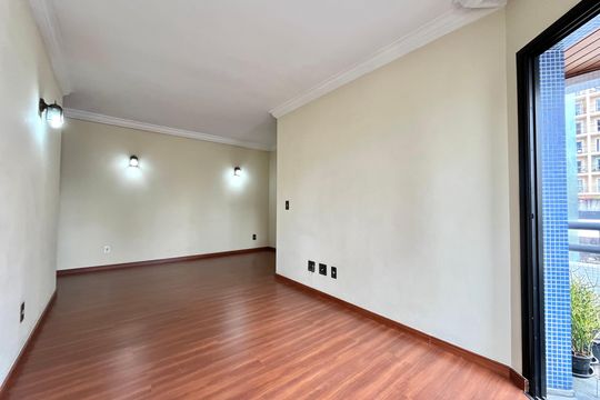 Sala de apartamento à venda com 3 quartos, 70m² em Vila da Saúde, São Paulo