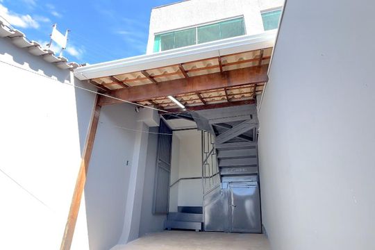 Área comum de casa à venda com 2 quartos, 70m² em Jardim Leblon, Belo Horizonte