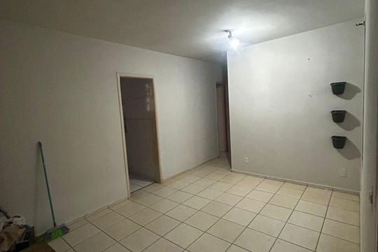 Sala de apartamento para alugar com 3 quartos, 60m² em Brasil, Uberlândia