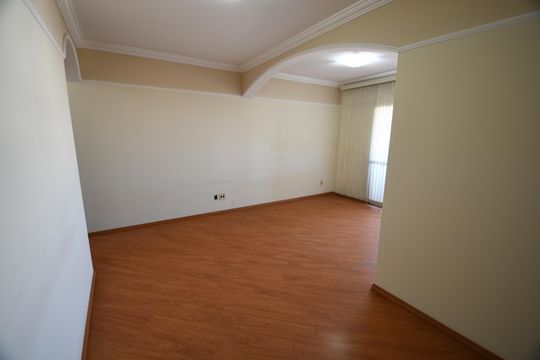 Sala de apartamento à venda com 3 quartos, 95m² em Bonfim, Campinas