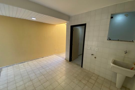 Área de Serviço de casa de condomínio para alugar com 5 quartos, 330m² em Anil, Rio de Janeiro
