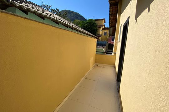 Área comum de casa de condomínio para alugar com 5 quartos, 330m² em Anil, Rio de Janeiro