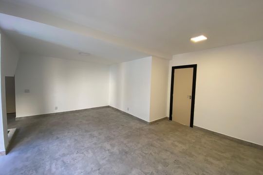 Casa de Condomínio para alugar com 5 quartos, 330m² em Anil, Rio de Janeiro