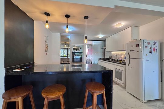Cozinha e Área de Serviço de apartamento à venda com 5 quartos, 180m² em Recreio dos Bandeirantes, Rio de Janeiro