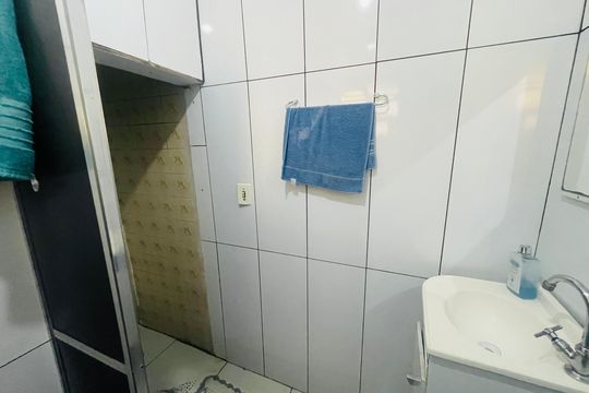 Banheiro de casa à venda com 1 quarto, 170m² em Vila Florida, Guarulhos