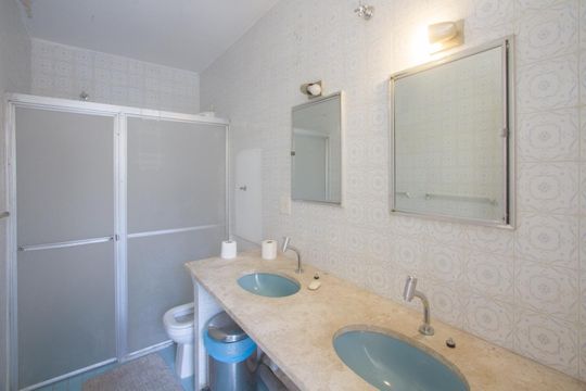 Área comum - Banheiro de casa à venda com 5 quartos, 315m² em Granja Julieta, São Paulo