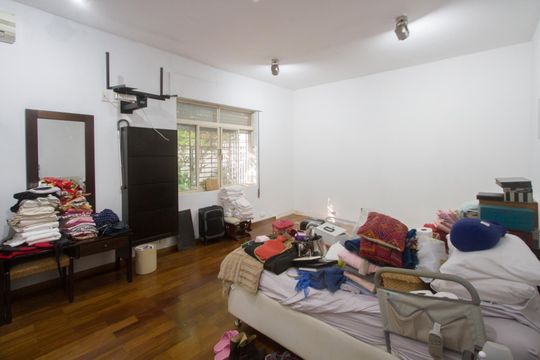 Suíte de casa à venda com 5 quartos, 315m² em Granja Julieta, São Paulo