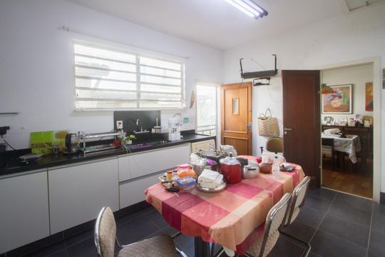 Cozinha de casa à venda com 5 quartos, 315m² em Granja Julieta, São Paulo