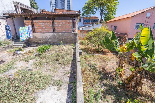 Área Externa de casa para alugar com 3 quartos, 360m² em Santa Branca, Belo Horizonte