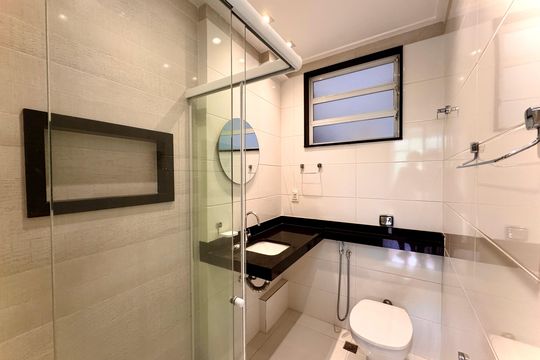 Banheiro Suíte de apartamento para alugar com 1 quarto, 40m² em Glória, Rio de Janeiro
