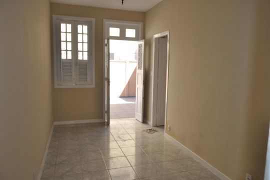 Casa para alugar com 2 quartos, 70m² em Jacaré, Rio de Janeiro