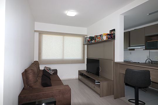 Apartamento à venda com 2 quartos, 50m² em Humaitá, Porto Alegre