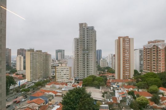 Vista da Sacada de kitnet/studio à venda com 1 quarto, 30m² em Perdizes, São Paulo