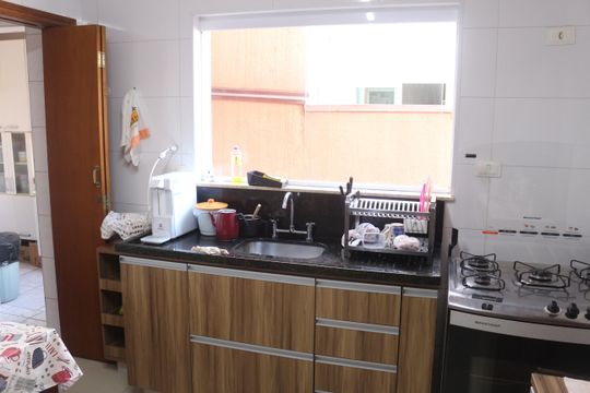Cozinha de casa à venda com 2 quartos, 158m² em Jardim Sao Caetano, São Caetano do Sul