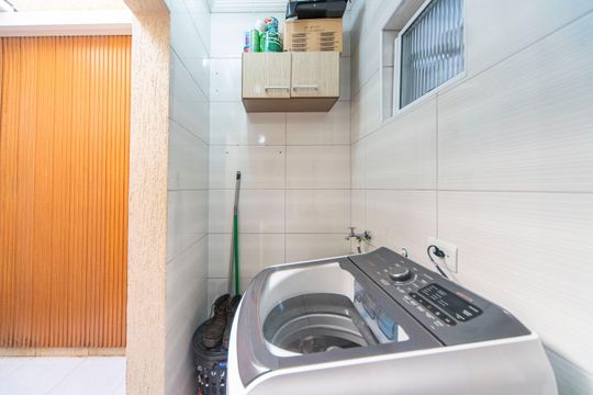 Área de Serviço de apartamento para alugar com 2 quartos, 44m² em Jardim Las Vegas, Santo André