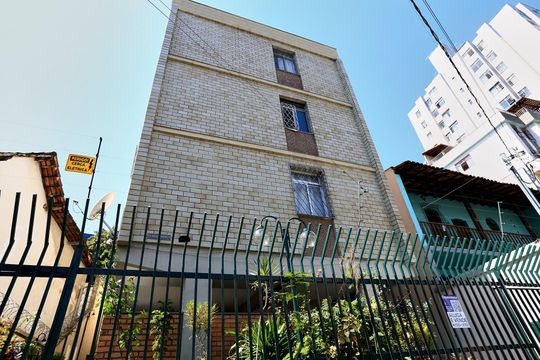 Fachada de apartamento à venda com 3 quartos, 85m² em Nova Floresta, Belo Horizonte