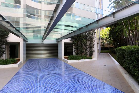 Área comum de apartamento para alugar com 2 quartos, 96m² em Lourdes, Belo Horizonte