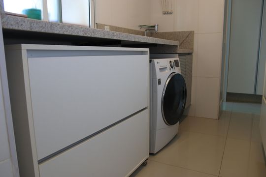 Área de Serviço de apartamento para alugar com 4 quartos, 264m² em Setor Marista, Goiânia