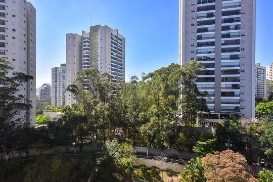 Vista da Suíte 2 de apartamento para alugar com 2 quartos, 87m² em Vila Andrade, São Paulo