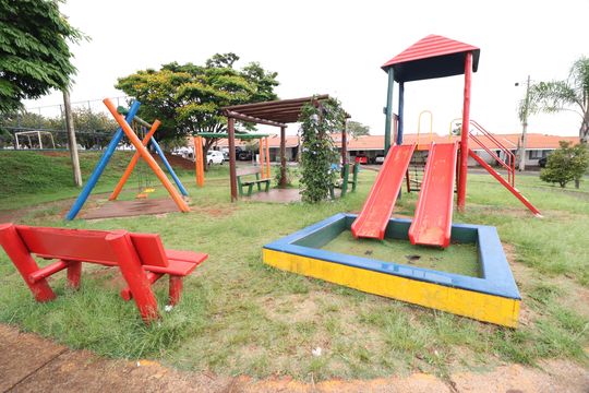 Área comum - Playground de casa de condomínio para alugar com 3 quartos, 120m² em Aclimação, Uberlândia