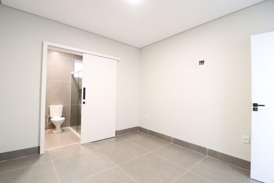 Suíte 3 de casa de condomínio para alugar com 3 quartos, 120m² em Aclimação, Uberlândia